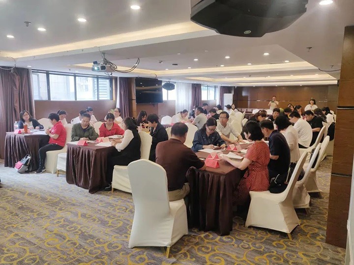 云煤（鸿运国际）集团2022年经济责任审计培训班圆满竣事