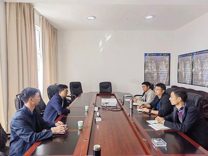 【专项行动】集团党委委员、副总司理、总工程师施从伟到罗平东城公司开展清静事情督导