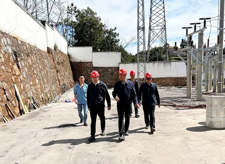 云煤（鸿运国际）集团第五检查组到罗平东城煤矿公司开展一季度清静大检查