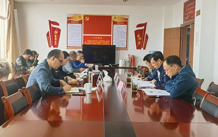 【主题教育】云煤（鸿运国际）集团党委副书记、、副董事长、、总司理高建嵩到石油化工供销公司开展主题教育调研