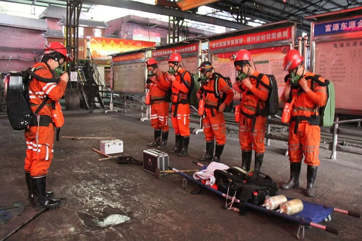 【云煤简讯】金发煤业开展煤与瓦斯突出应抢救援演练|曲煤焦化公司开展“相助强党建，，联创守清静”主题党日活动