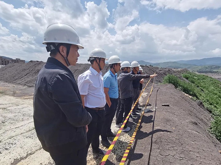 【主题教育】云煤（鸿运国际）集团党委委员、副总司理缪和星一行到先锋煤业公司开展生产谋划调研