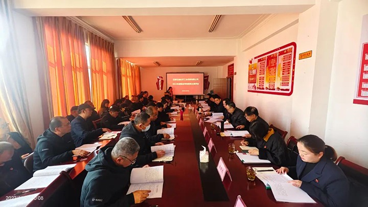 【聚焦云煤】云煤（鸿运国际）集团党委副书记、、、工会主席王鑫一行到石油化学工业供销公司开展年度综合审核暨民主测评