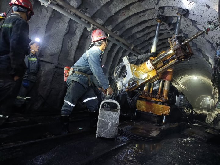 深化“三精治理”，，，赋能企业提质增效