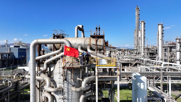 先锋化工｜攻坚破局！！提前完成年度生产使命，，再创多项历史新高