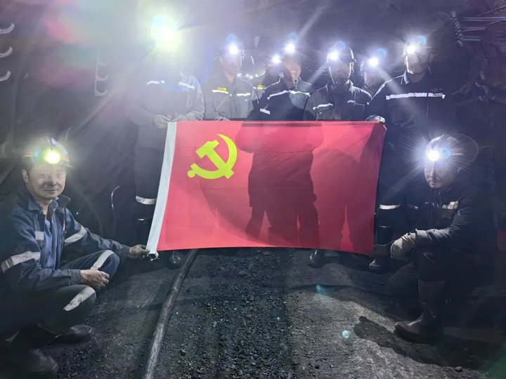 红色引擎聚协力 攻坚克难提质效