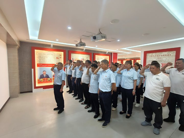 四角地煤矿、、天井煤矿党总支联合开展“红色教育+警示教育”主题党日活动