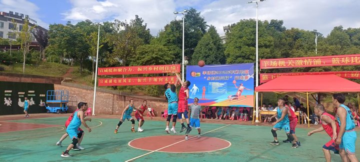 羊煤实力闪灼赛场！镇企联谊共绘墟落振兴新图景